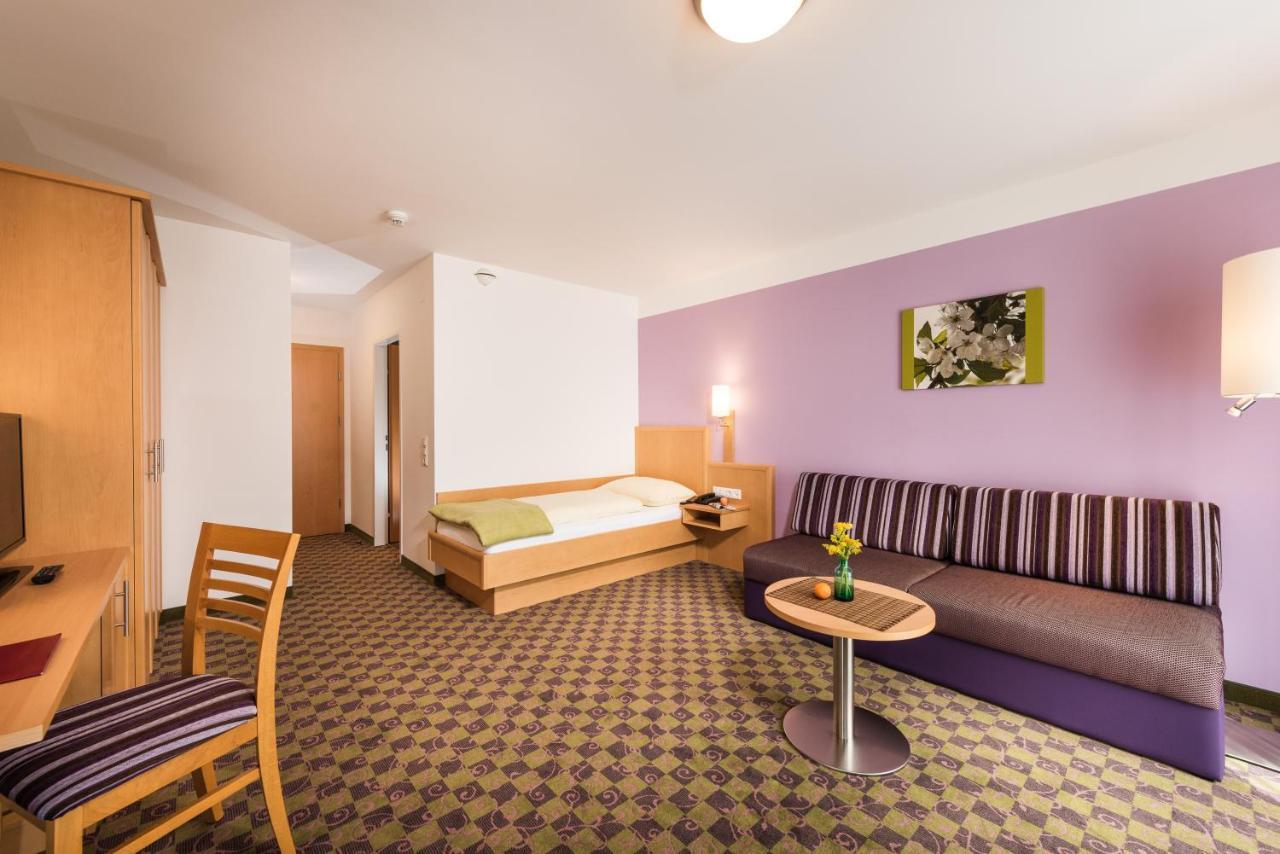 Aktiv- & Gesundheitsresort Das Gxund - Thermeneintritt Inklusive Бад Хофгаштайн Экстерьер фото
