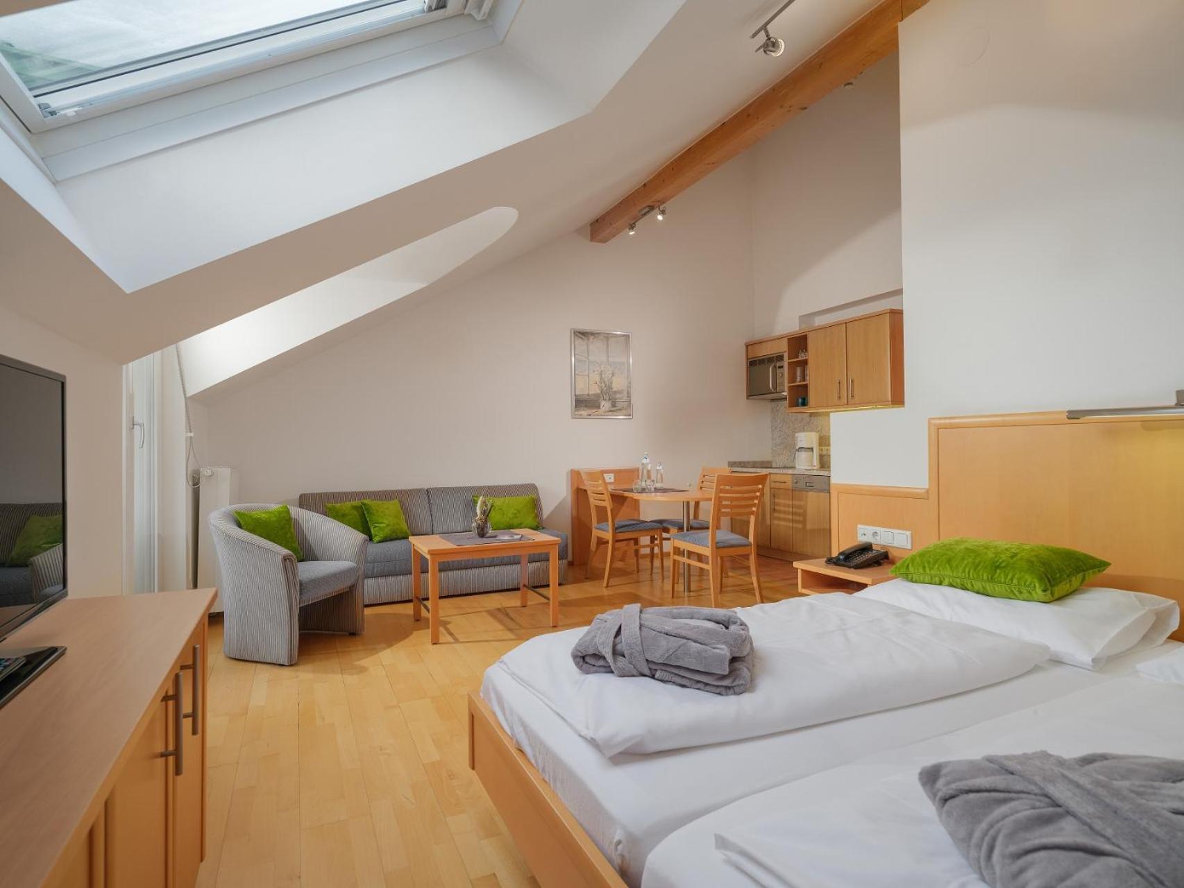 Aktiv- & Gesundheitsresort Das Gxund - Thermeneintritt Inklusive Бад Хофгаштайн Экстерьер фото