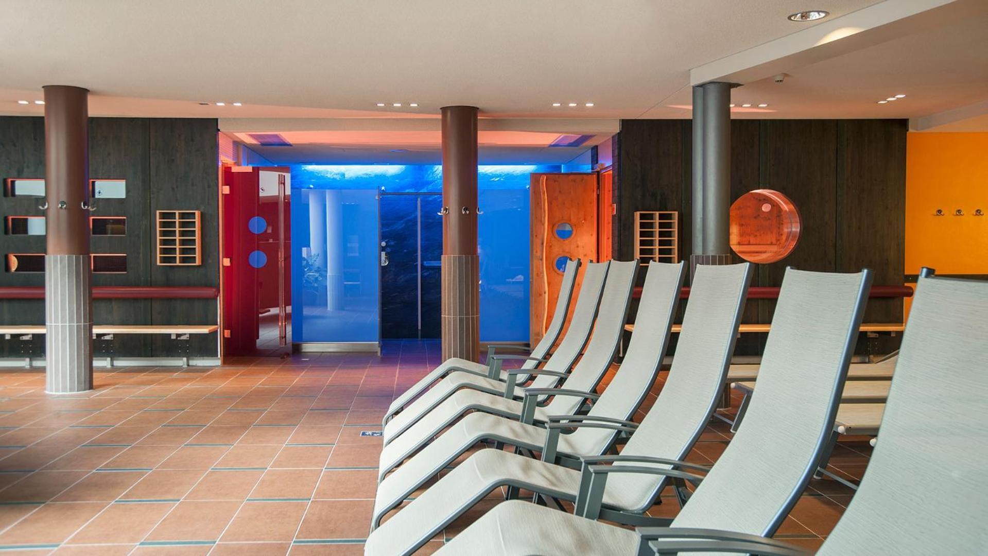 Aktiv- & Gesundheitsresort Das Gxund - Thermeneintritt Inklusive Бад Хофгаштайн Экстерьер фото